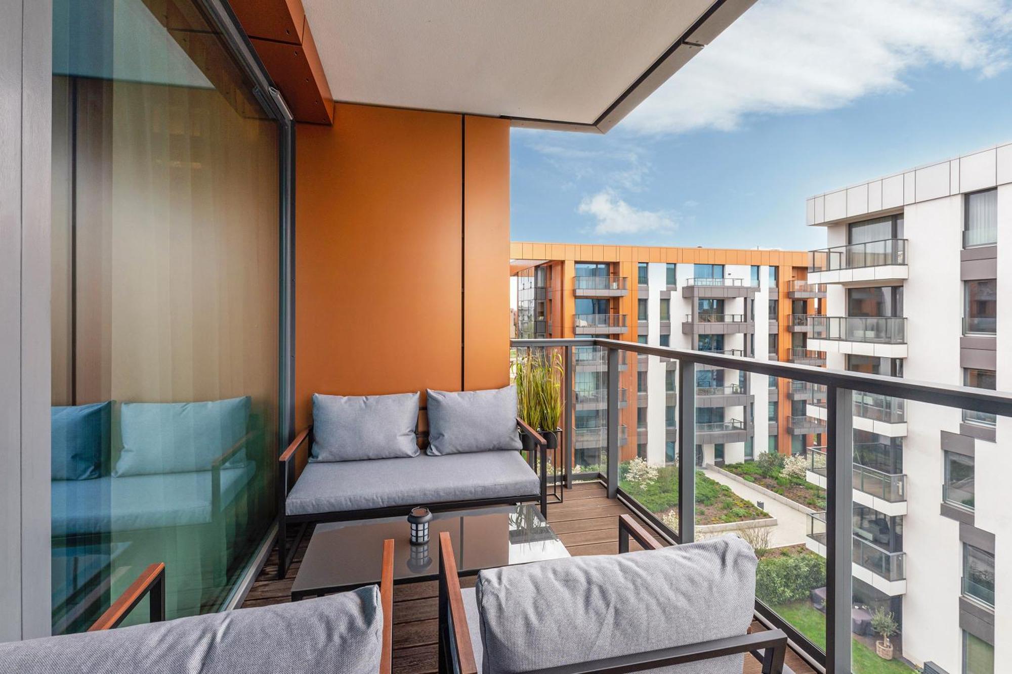 Brabank Riverside - Sauna, Business & Gym By Downtown Apartments Gdansk Exterior photo